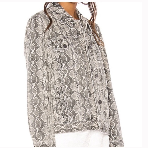 BLANK NYC Denim Trucker Jacket In Snake Print Size XS. - Picture 8 of 15